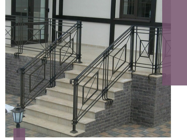 Перила для крыльца в Улане-Удэ — монтаж, изготовление и установка