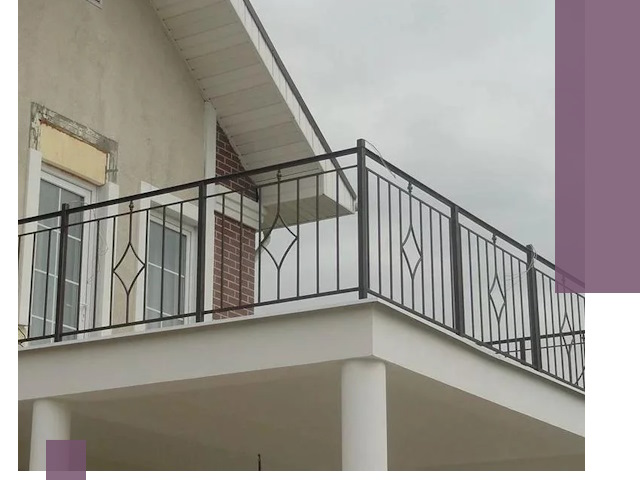 Изготовление балконных ограждений в Улане-Удэ из металла и стекла