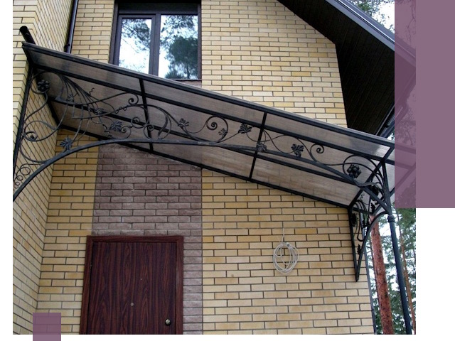 Односкатные козырьки из металла под ключ в Улане-Удэ